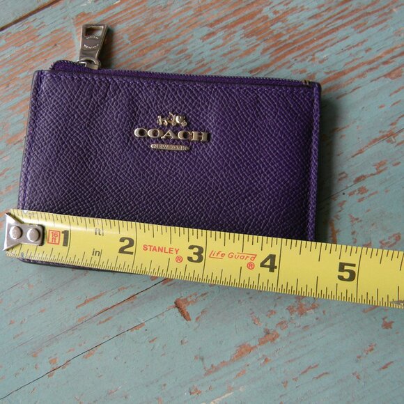 COACH MINI SKINNY ID CASE WALLET  CARD CASE PURPLE VIOLET LEATHER - Picture 2 of 7